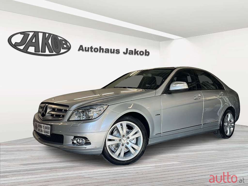 2012' Mercedes-Benz C-Klasse photo #1