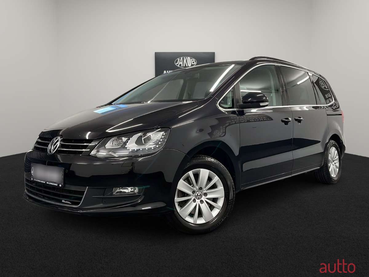 2015' Volkswagen Sharan photo #3