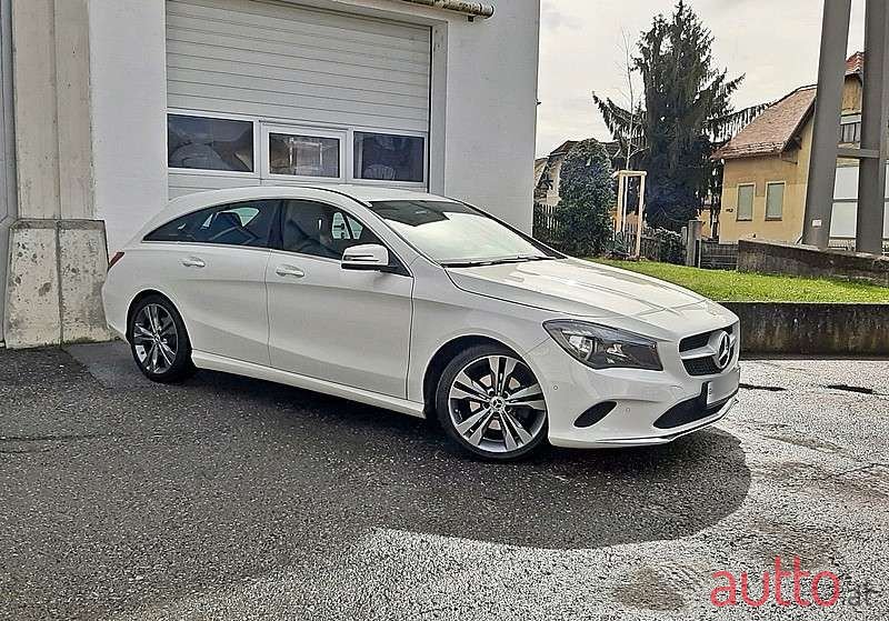 2017' Mercedes-Benz Cla-Klasse photo #3