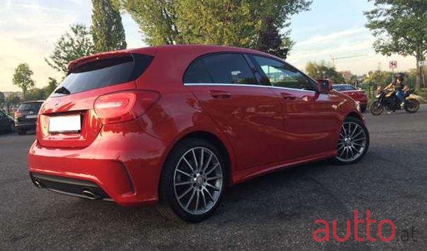2013' Mercedes-Benz A-Klasse photo #2