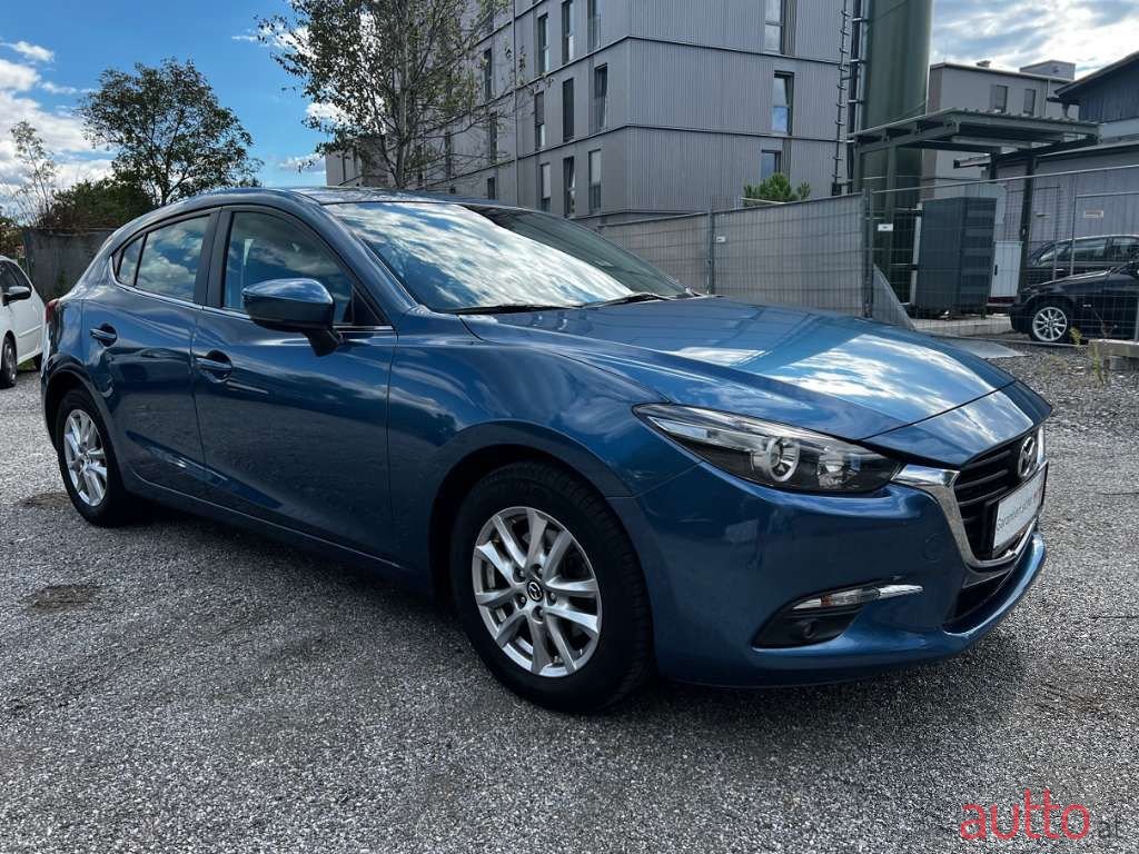 2018' Mazda Mazda3 photo #3