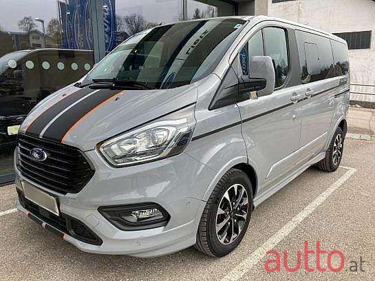 2023' Ford Tourneo photo #3