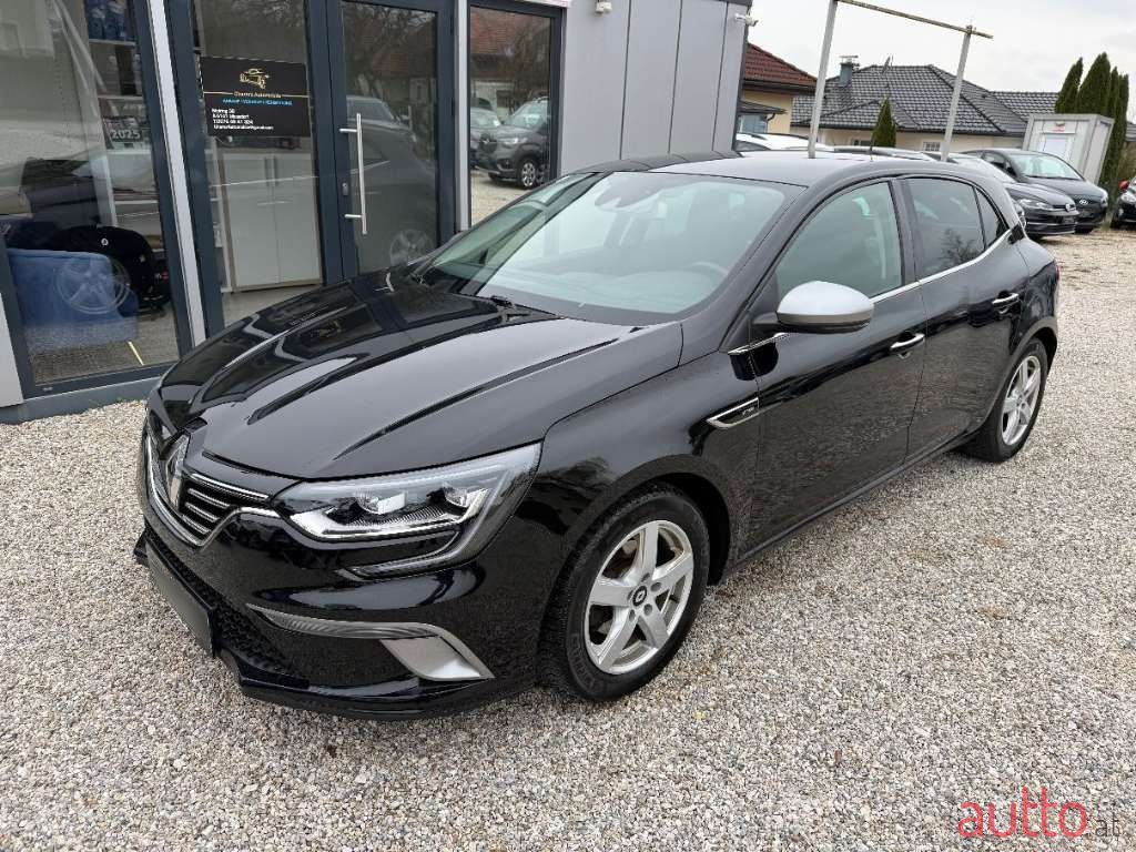 2018' Renault Megane photo #1