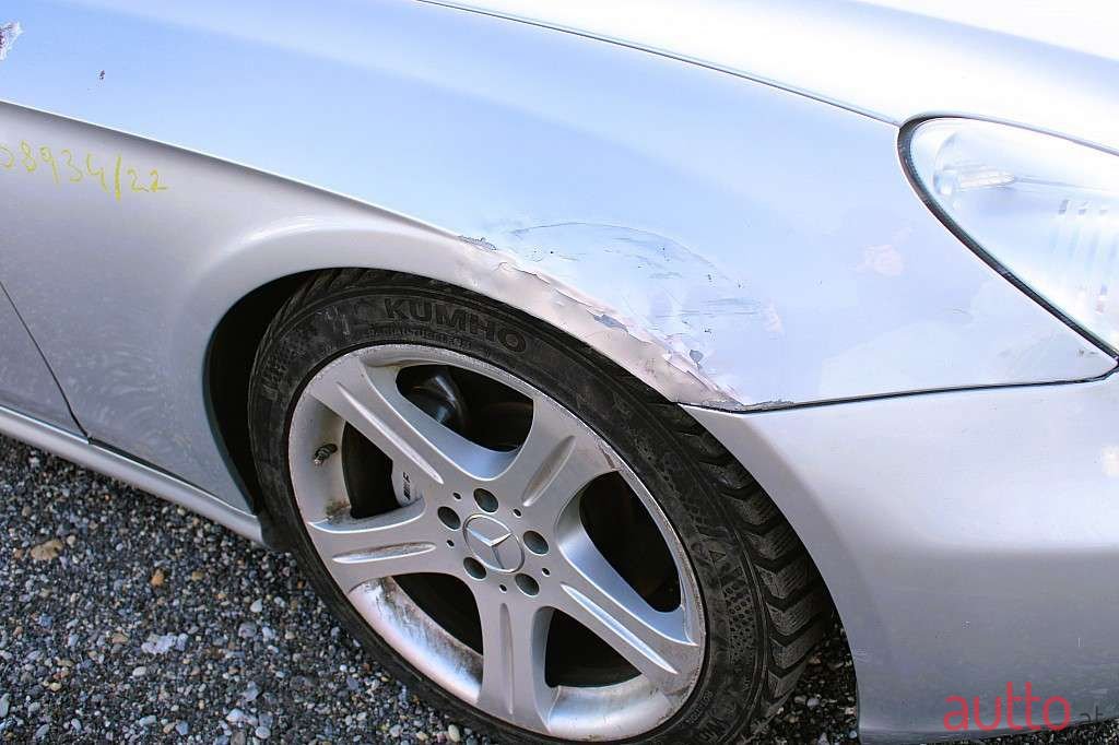 2005' Mercedes-Benz Cls-Klasse photo #4