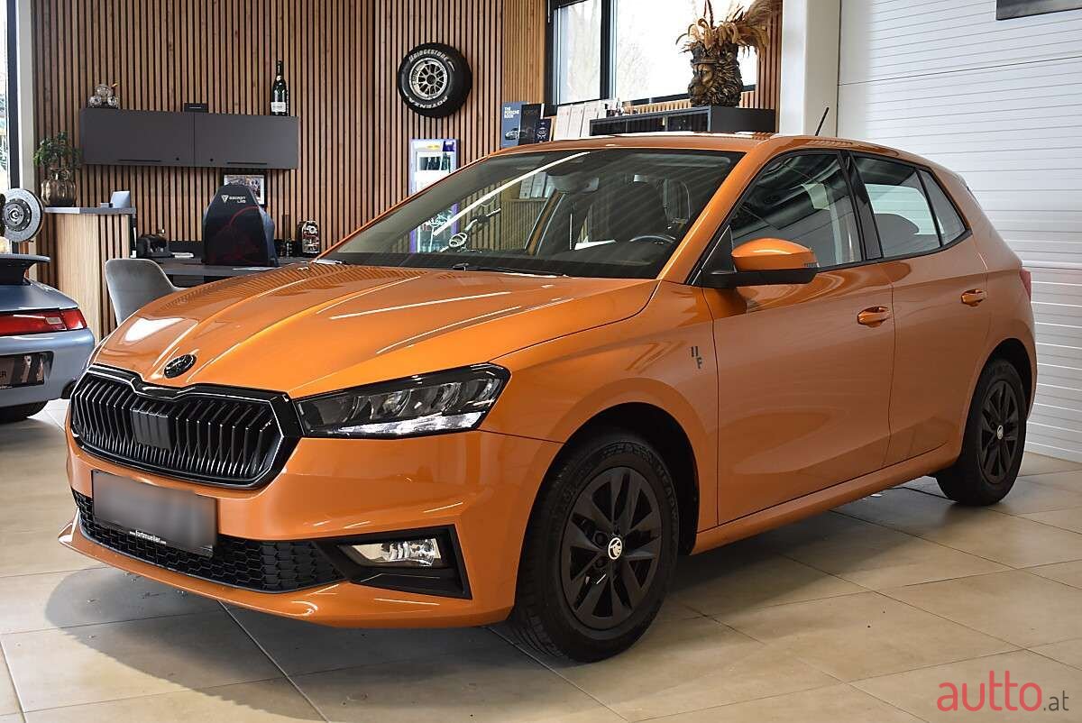 2022' Skoda Fabia photo #2