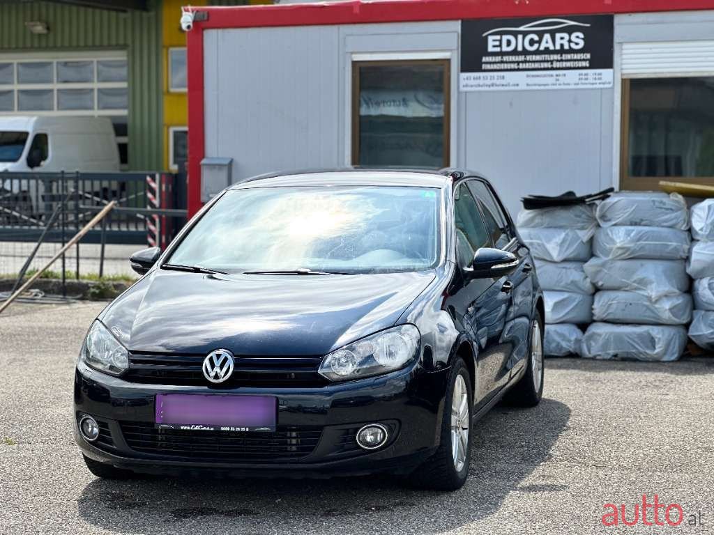 2012' Volkswagen Golf photo #1