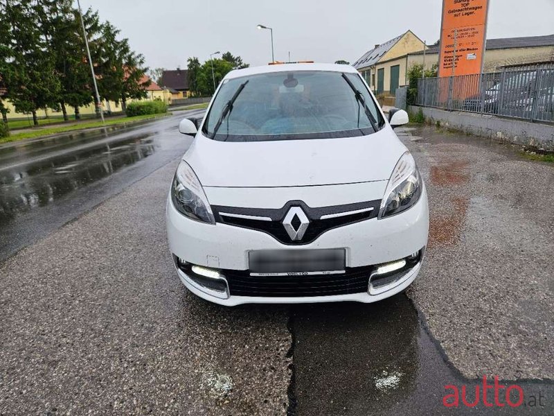 2014' Renault Scenic photo #1