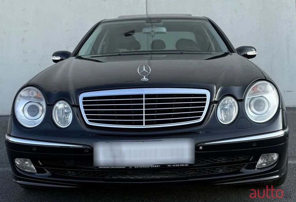 2004' Mercedes-Benz E-Klasse photo #6