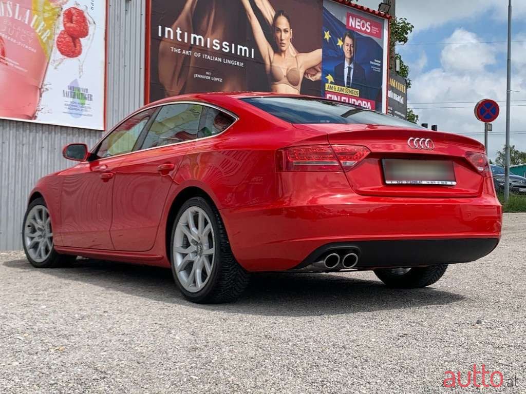 2011' Audi A5 photo #5