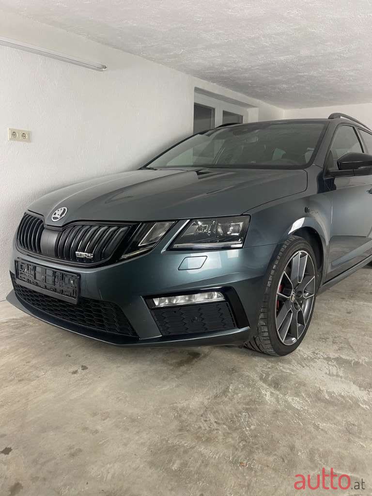 2018' Skoda Octavia photo #2