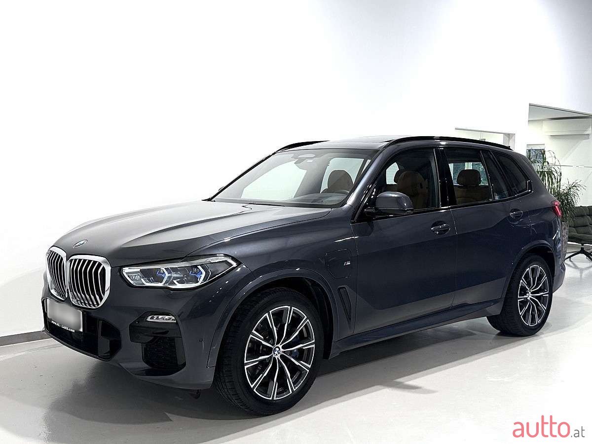 2021' BMW X5 photo #6