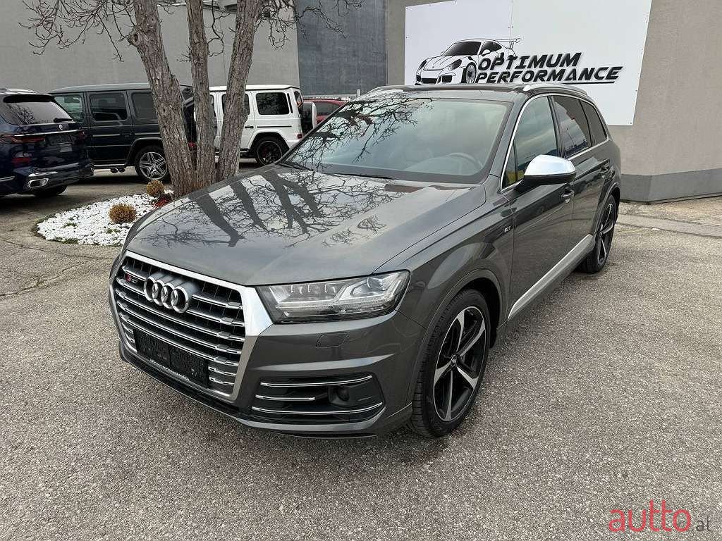 2017' Audi Q7 photo #1