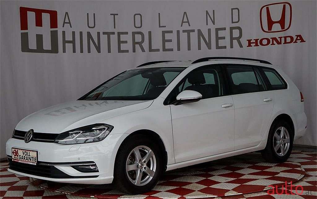 2018' Volkswagen Golf photo #1