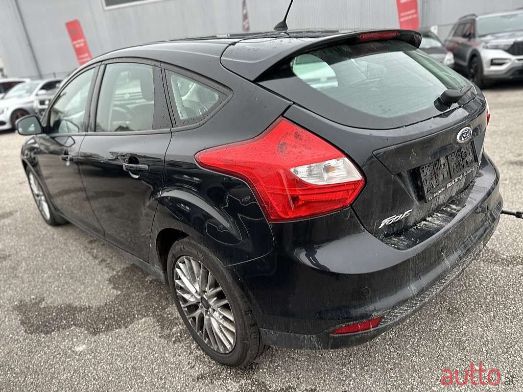 2014' Ford Focus photo #4