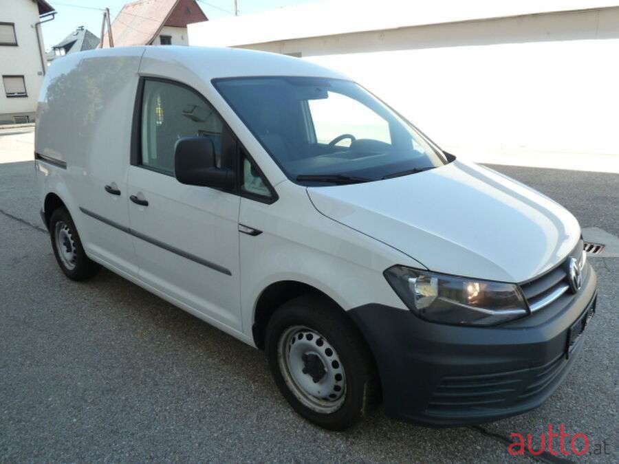 2016' Volkswagen Caddy photo #3