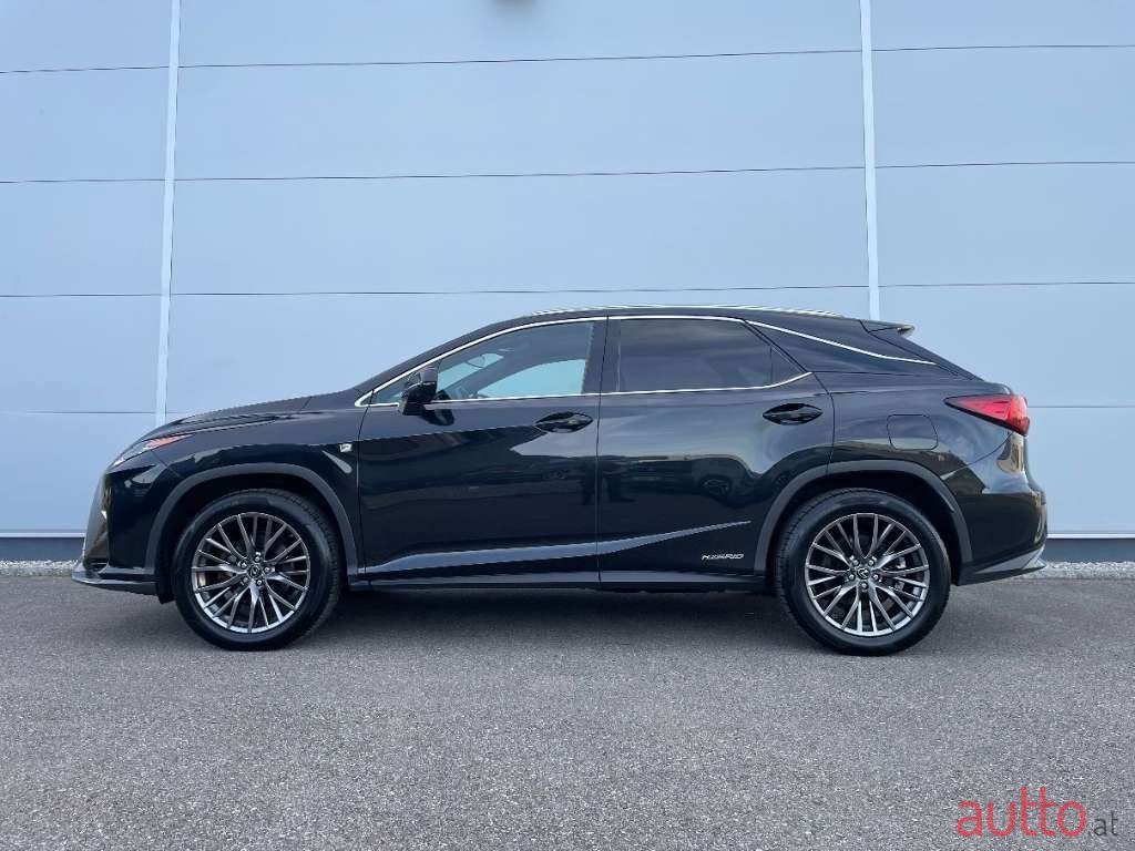 2016' Lexus RX photo #5