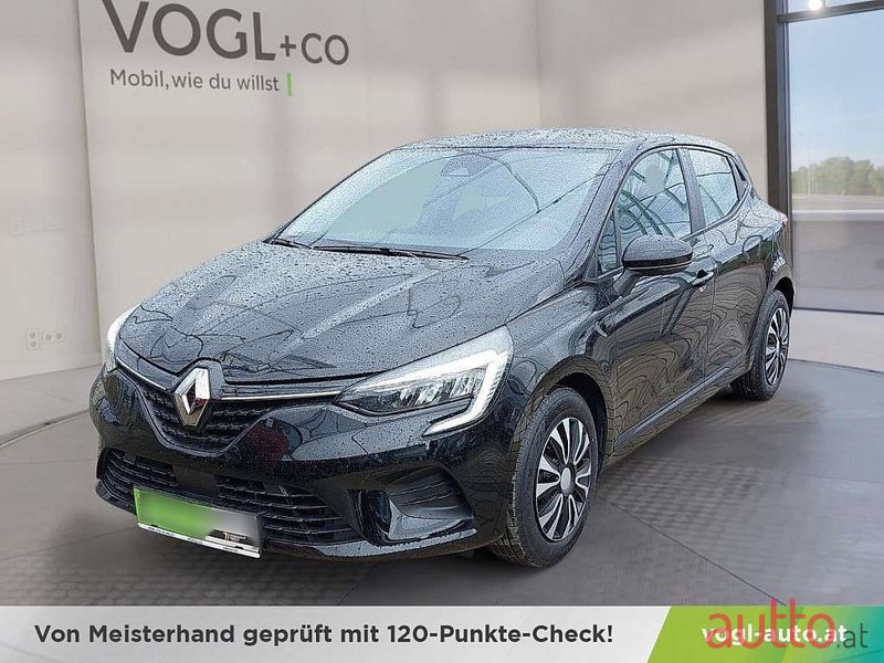 2022' Renault Clio photo #1