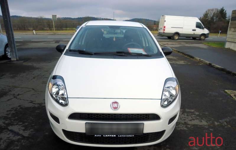 2018' Fiat Punto photo #2