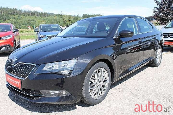 2016' Skoda Superb photo #1