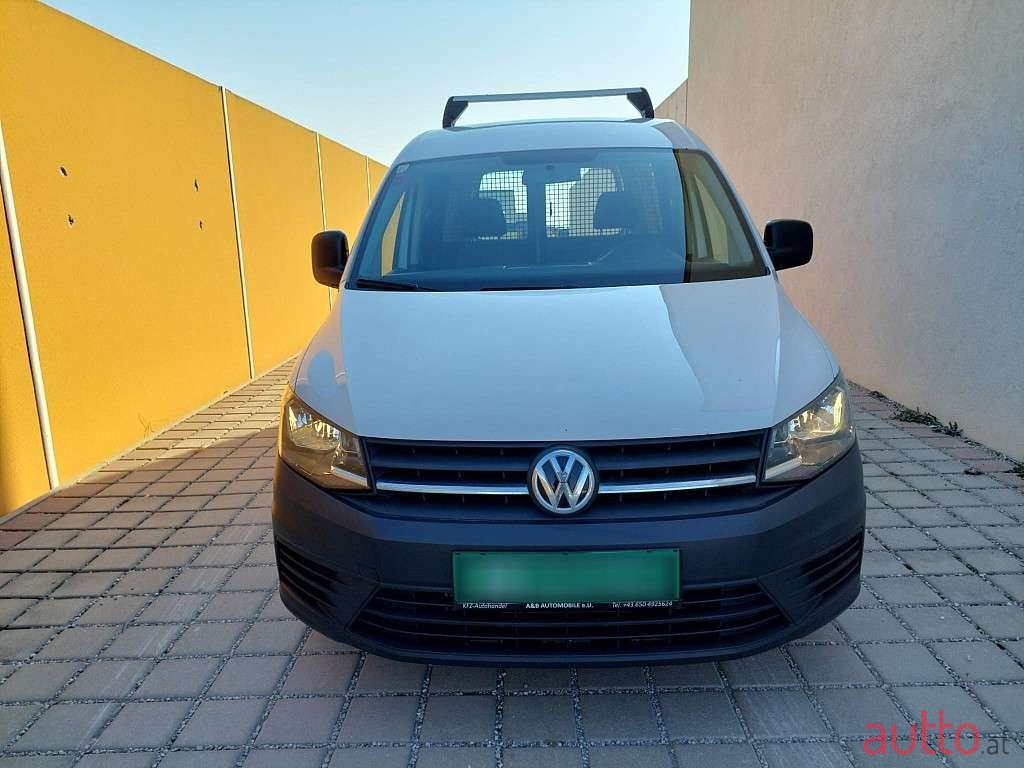 2018' Volkswagen Caddy photo #2