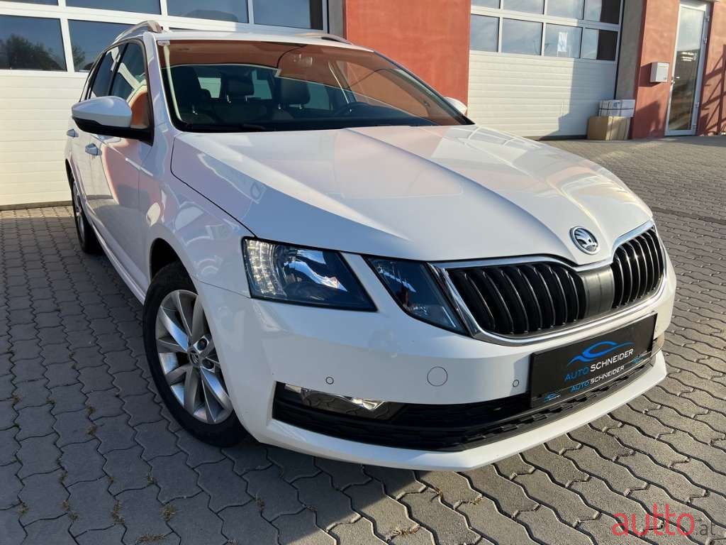 2018' Skoda Octavia photo #1