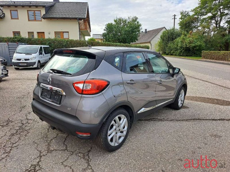 2015' Renault Captur photo #3