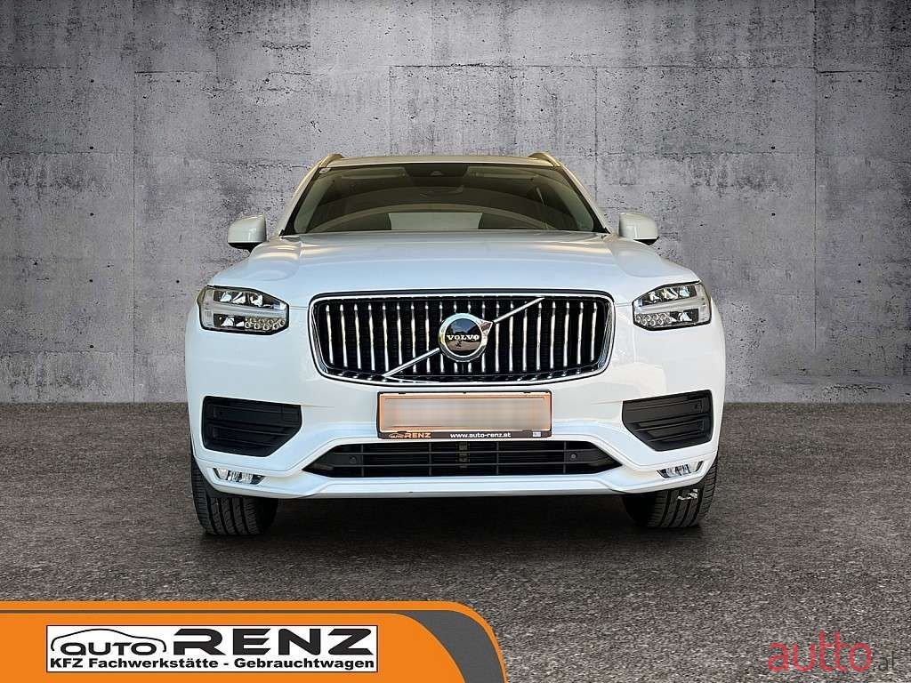 2021' Volvo XC90 photo #2