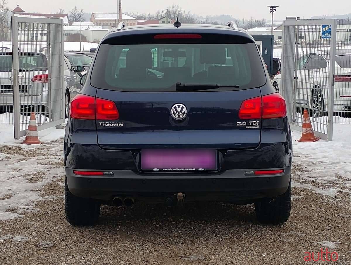 2014' Volkswagen Tiguan photo #5