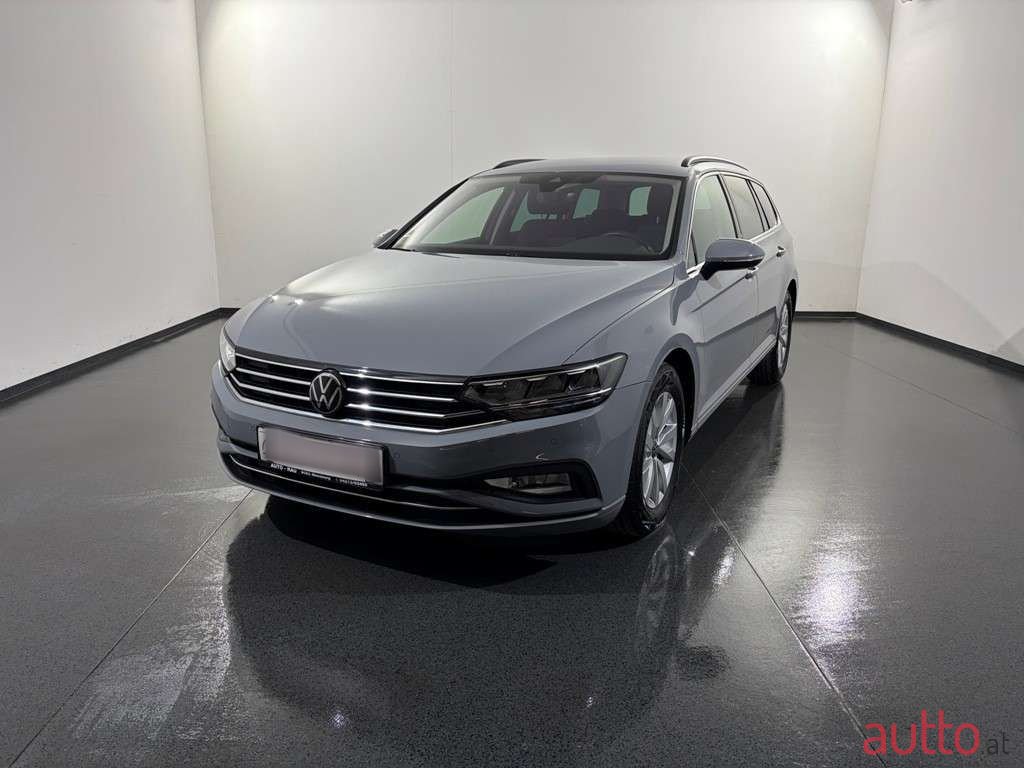 2023' Volkswagen Passat photo #1