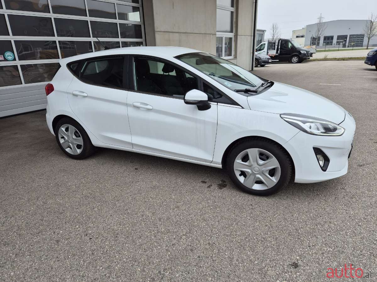 2020' Ford Fiesta photo #3