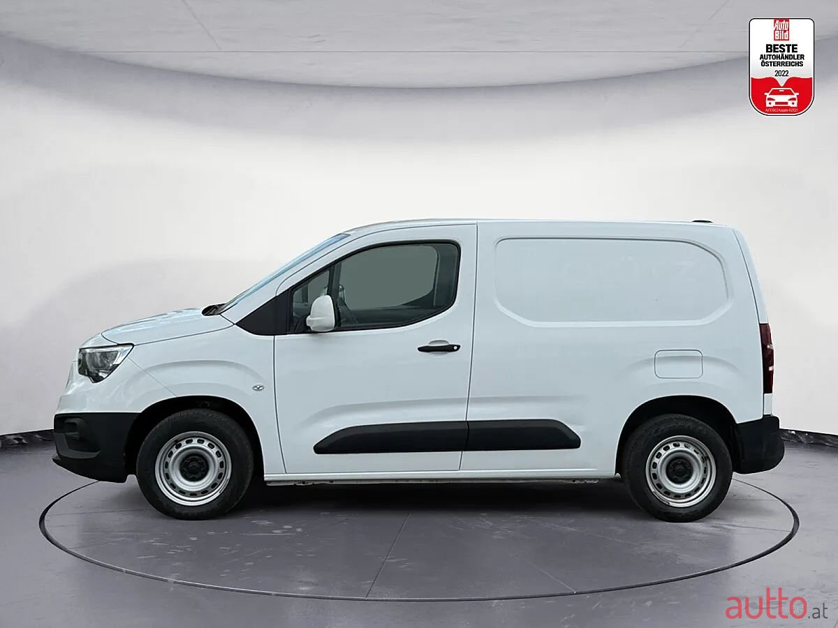 2020' Opel Combo photo #3