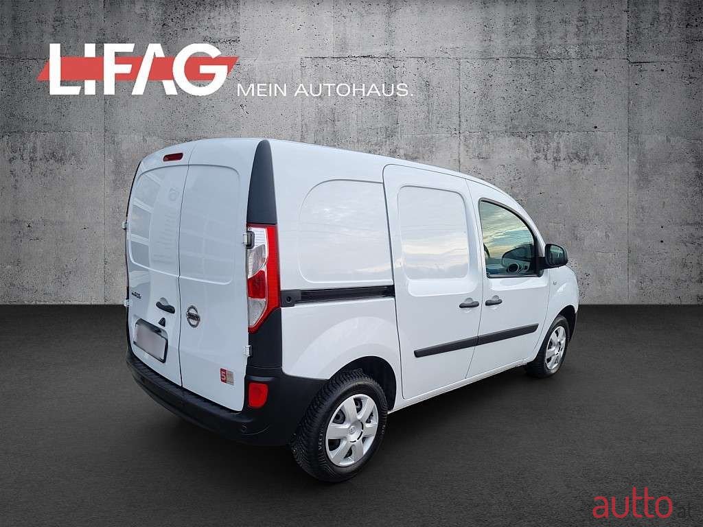 2020' Nissan NV250 photo #5