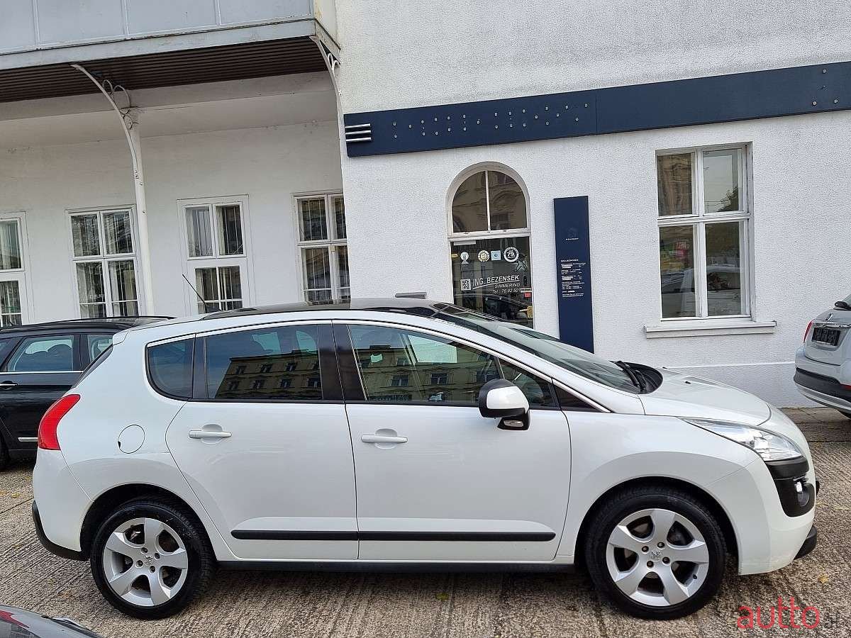 2012' Peugeot 3008 photo #5