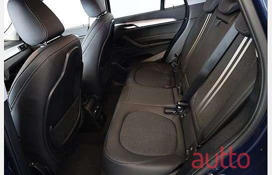 2022' BMW X1 photo #6