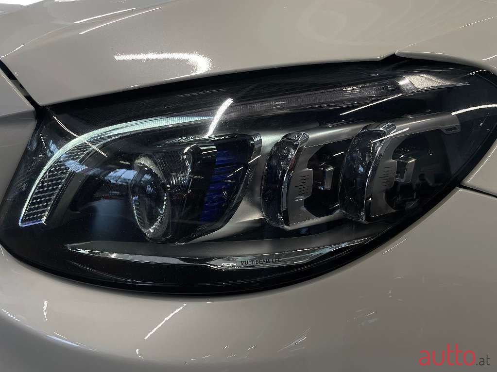 2018' Mercedes-Benz C-Klasse photo #5