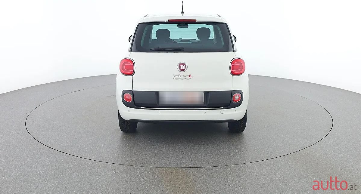 2016' Fiat 500L photo #4
