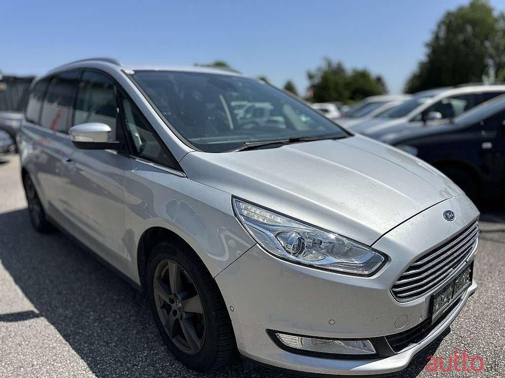 2017' Ford Galaxy photo #2
