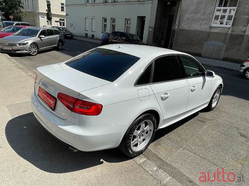 2012' Audi A4 photo #3