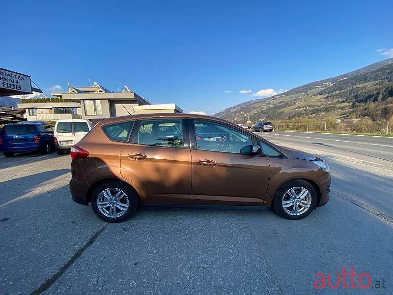 2013' Ford C-MAX photo #5