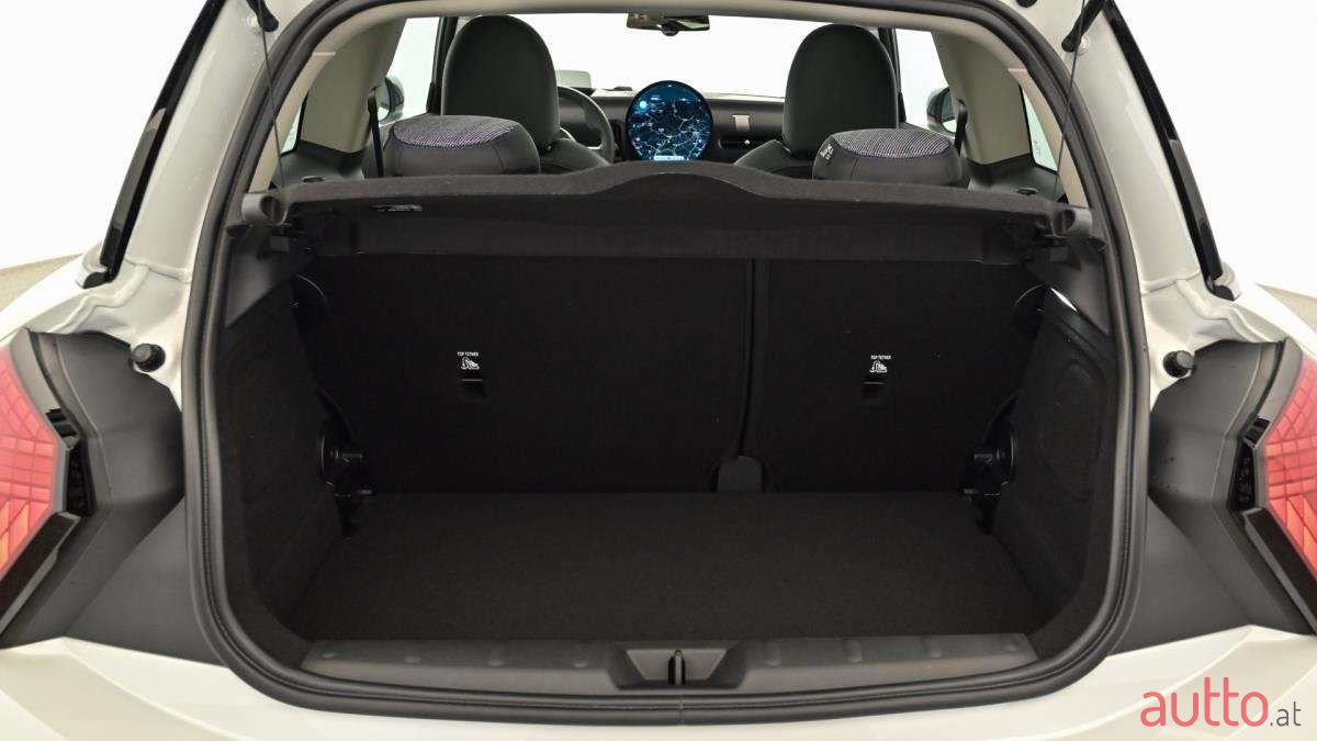 2024' MINI Cooper photo #4