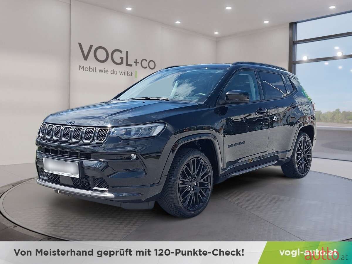 2022' Jeep Compass photo #1