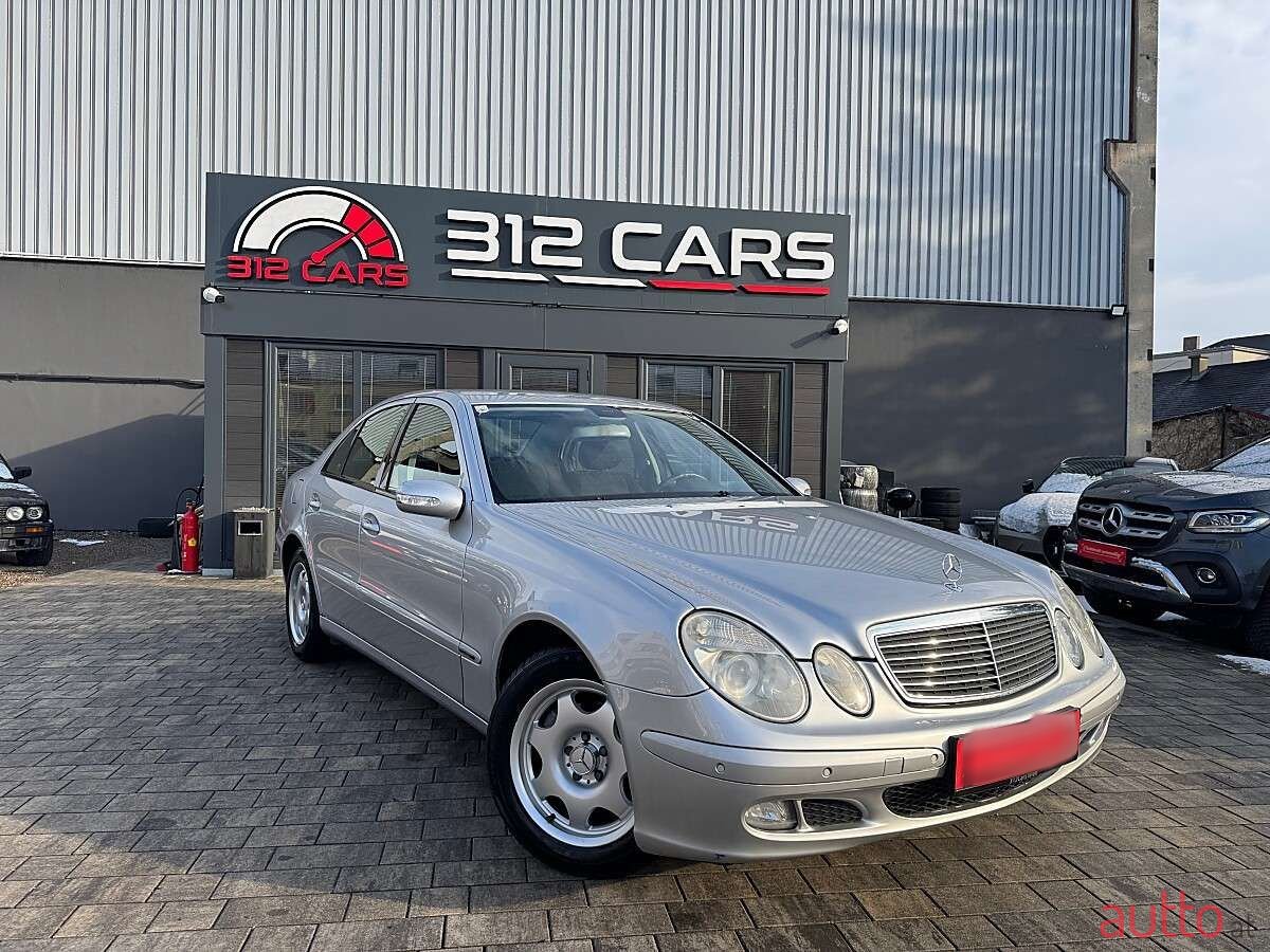 2005' Mercedes-Benz E-Klasse photo #3