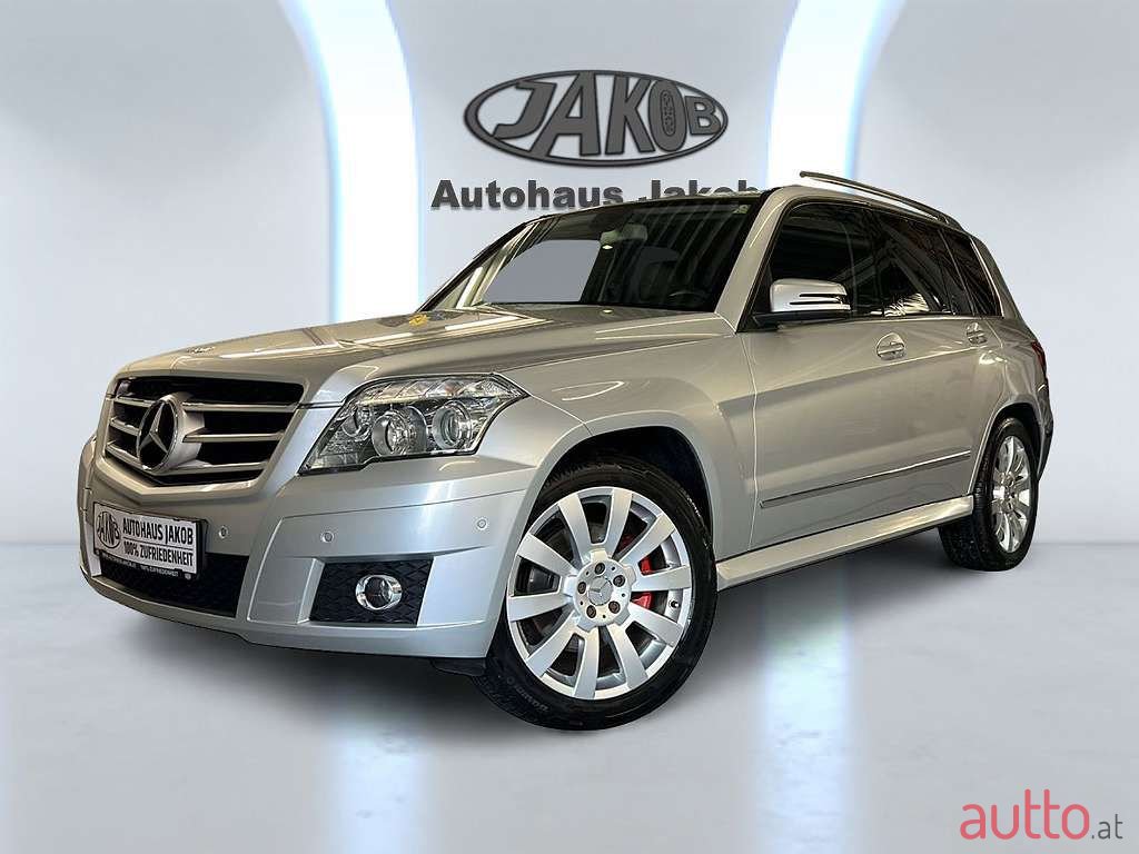 2010' Mercedes-Benz Glk-Klasse photo #2