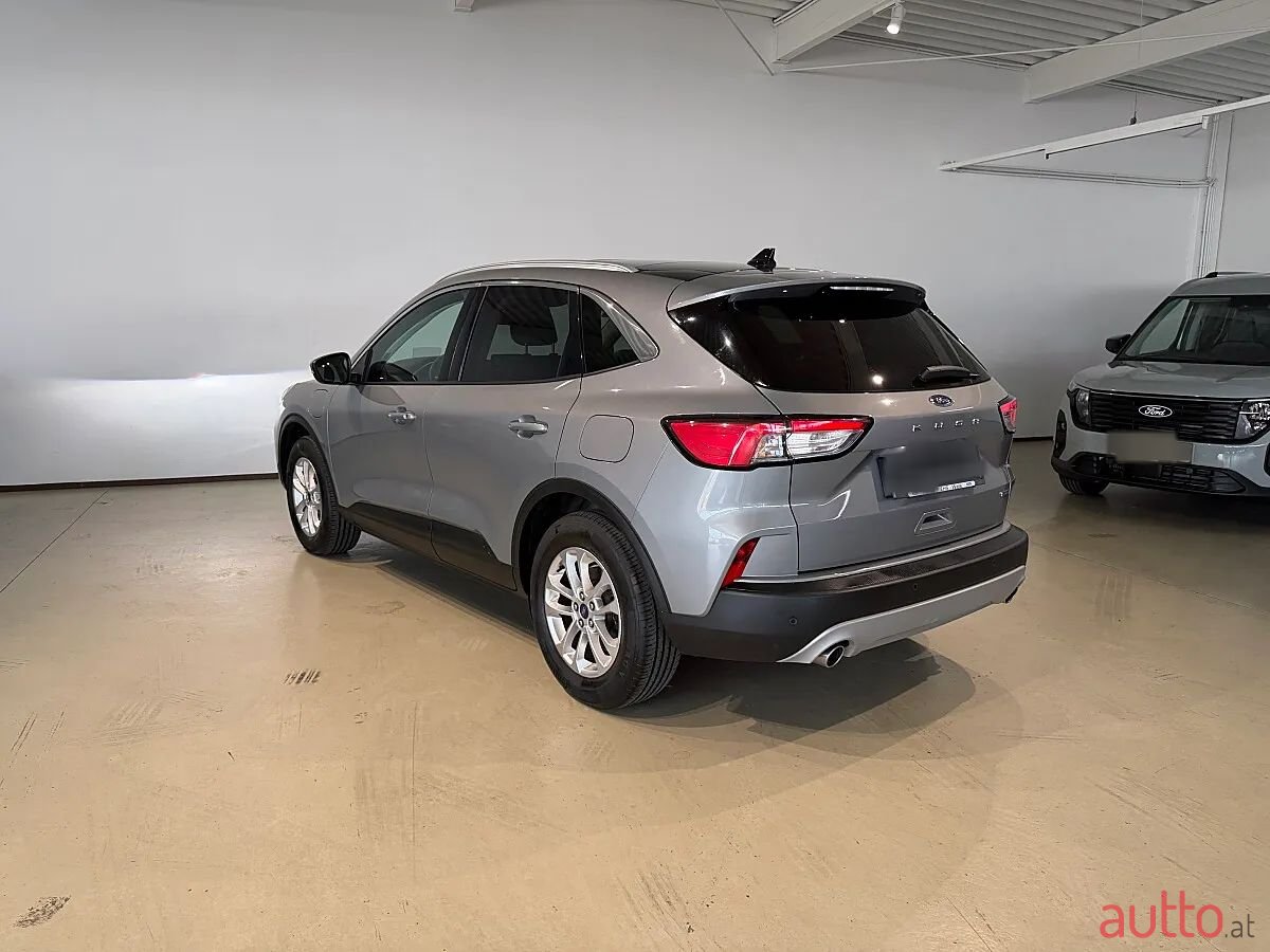 2021' Ford Kuga photo #4