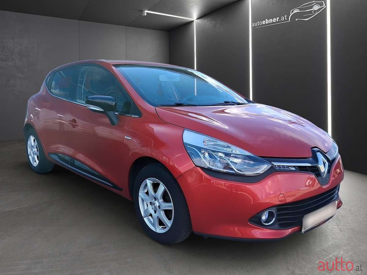 2015' Renault Clio photo #2