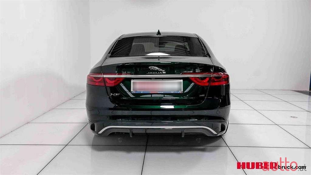 2023' Jaguar XF photo #6