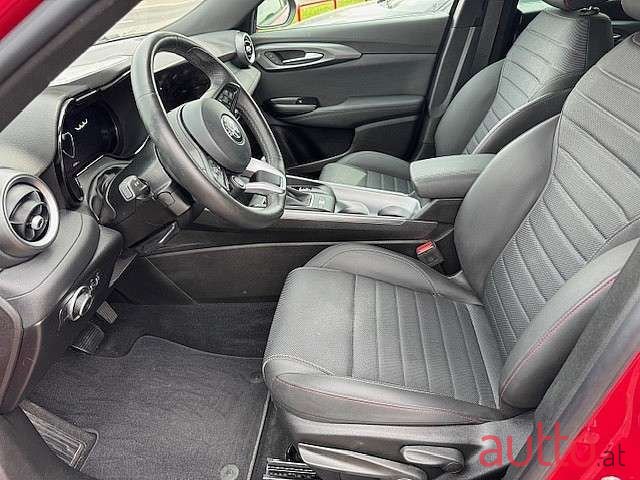 2022' Alfa Romeo Tonale photo #4