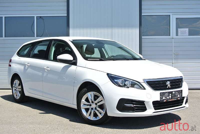 2018' Peugeot 308 photo #2