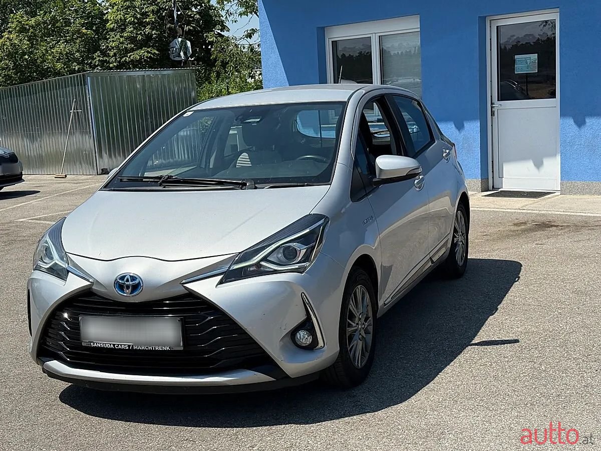 2018' Toyota Yaris photo #1
