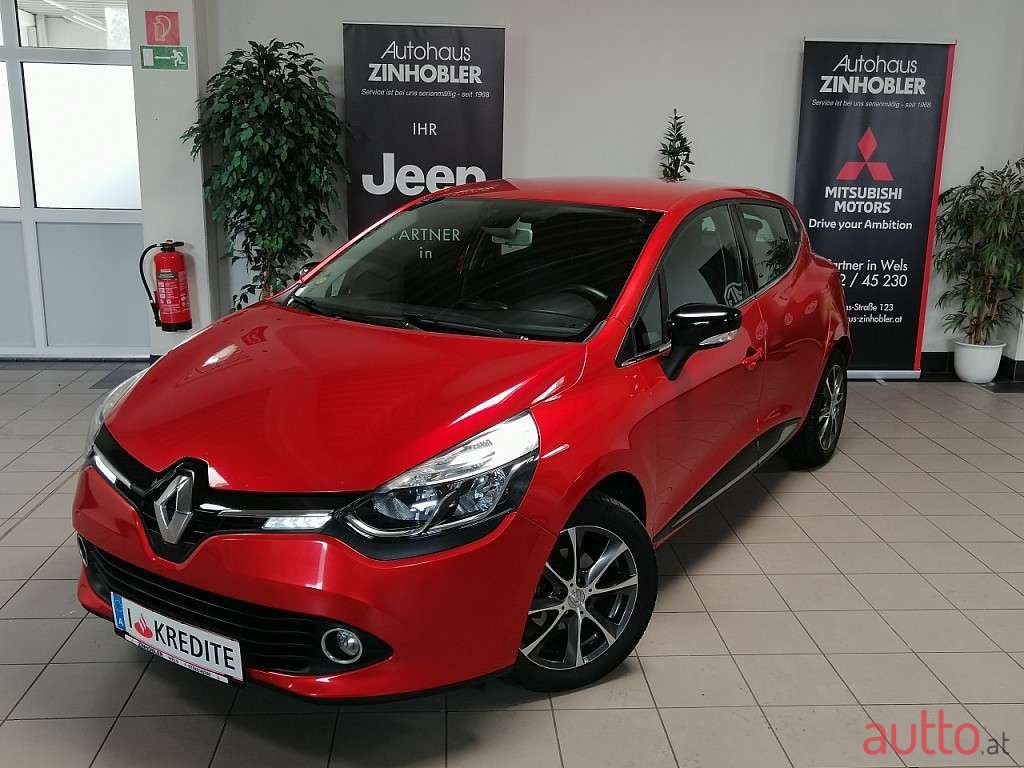 2014' Renault Clio photo #1